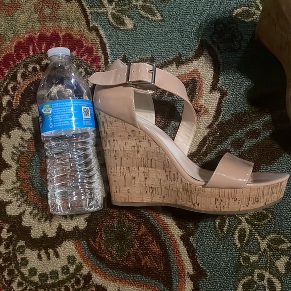 Nine West wedge heels size 9 - Picture 7 of 7